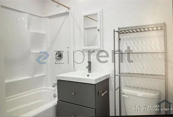 Studio, 400 sqft, $1,800 — Photo 3