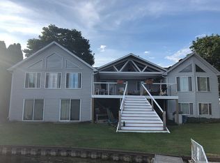 4015 Donnely Rd, Jackson, MI 49201