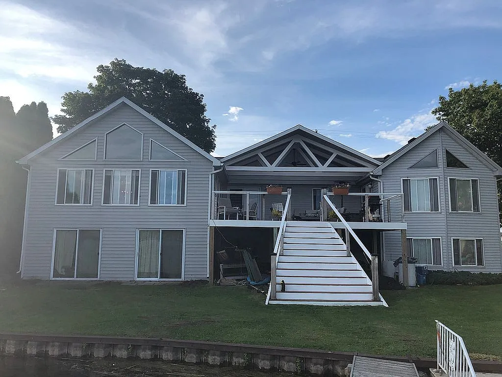 4015 Donnely Rd photo 1