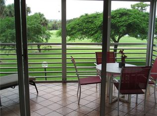 3520 Oaks Way APT 208, Pompano Beach, FL 33069