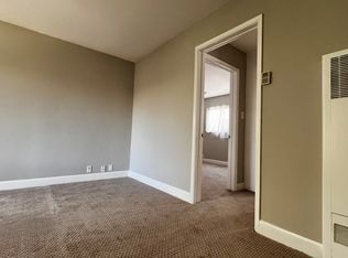1030 E 2nd St UNIT 6, Long Beach, CA 90802