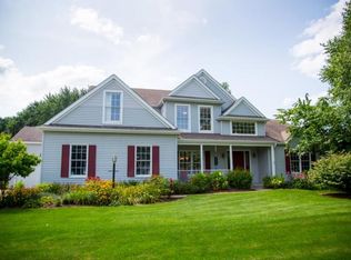 50915 Stone Hill Ct, Granger, IN 46530