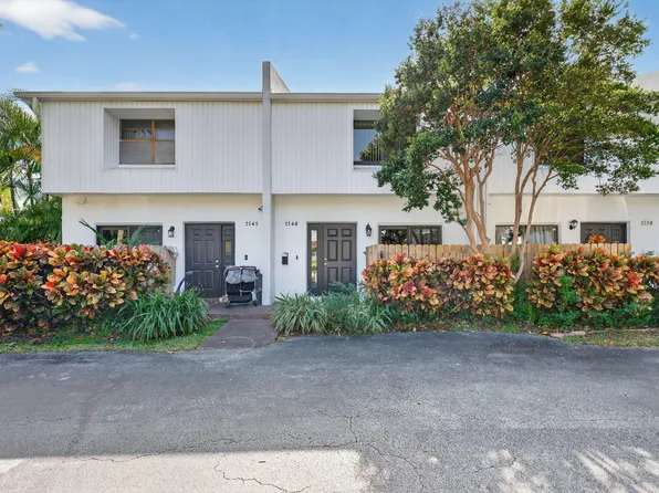 2140 NE 44th Street, Lighthouse Point, FL 33064