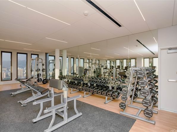 987 Queen St #2317, Honolulu, HI 96814