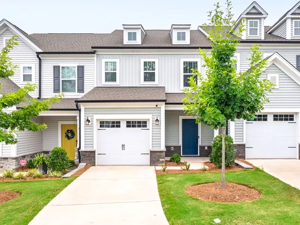 11012 Pagebrook Ln, Charlotte, NC 28214