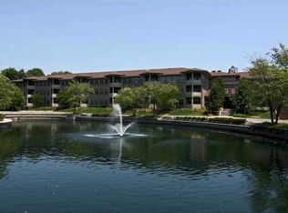 8555 One West Dr APT 211, Indianapolis, IN 46260