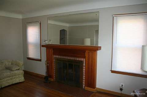 5th image of 1907 Lancaster St