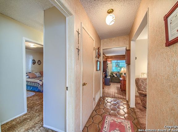 4th image of 4110 Treegarden St