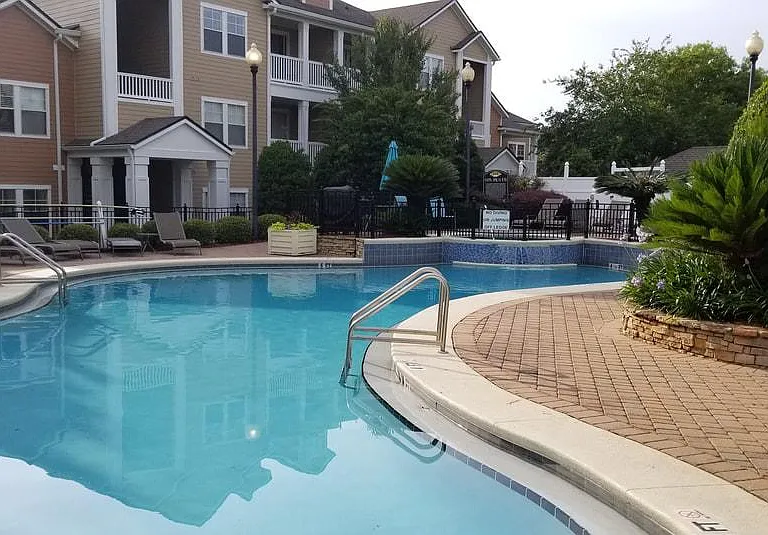 Condo pool