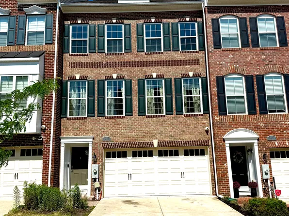 2812 Medstead Ln, Upper Marlboro, MD 20774