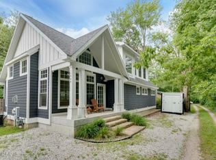 16000 Lakeshore Rd #C, Union Pier, MI 49129