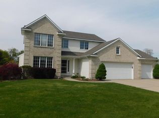 2551 Pine Dunes Dr SW, Wyoming, MI 49418