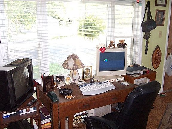 Office/bedroom