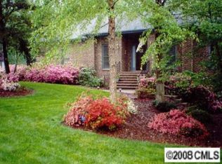 9432 Hunting Ct, Matthews, NC 28105