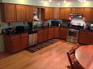 57 Great Ring Rd, Sandy Hook, CT 06482