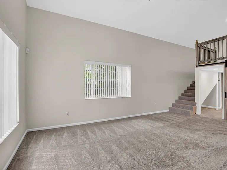1751 Banyan Creek Ct — Photo 30