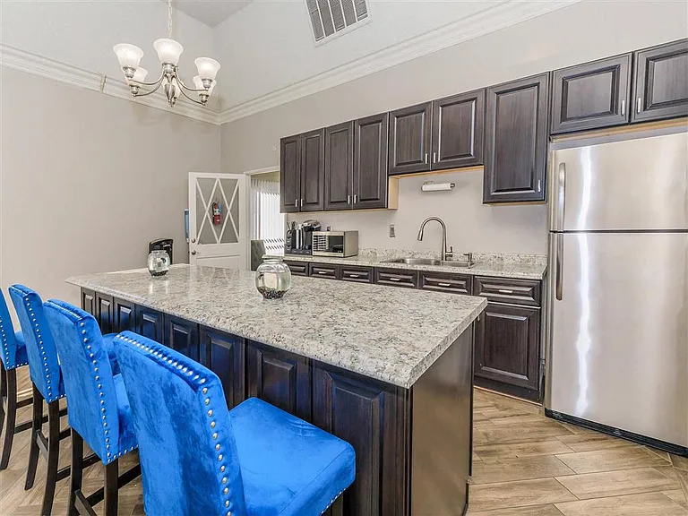 Carmel Apartments — Photo 29