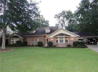 1209 Grandview St, Gautier, MS 39553