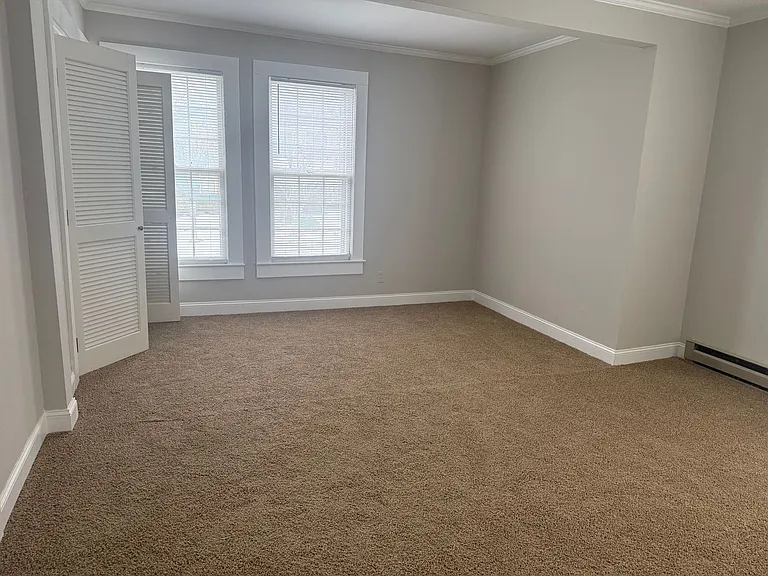 667 Chestnut St #3 — Photo 7