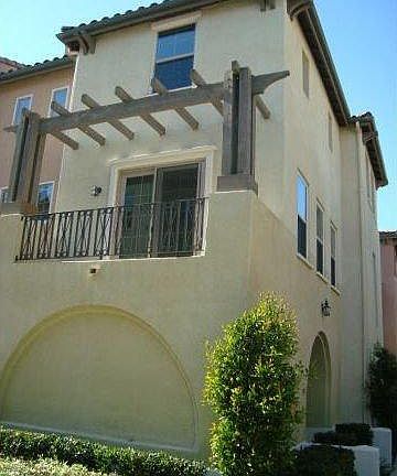 3rd image of 331 Bishop Dr