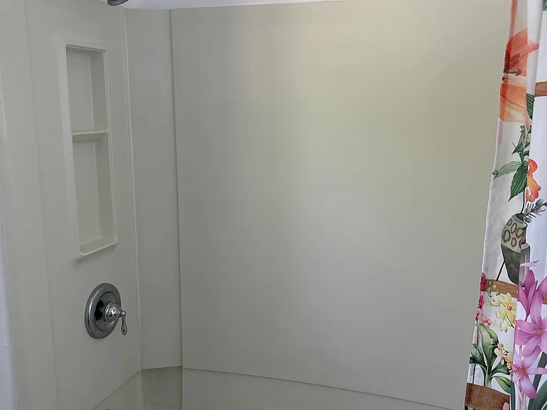 719 E Orange St #1 — Photo 13