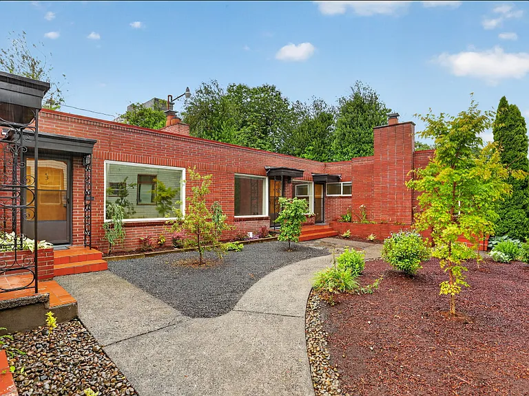 2233 NW Flanders St, Portland, OR, 97210 — Photo 2