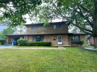 2384 Dundee Dr, Ann Arbor, MI