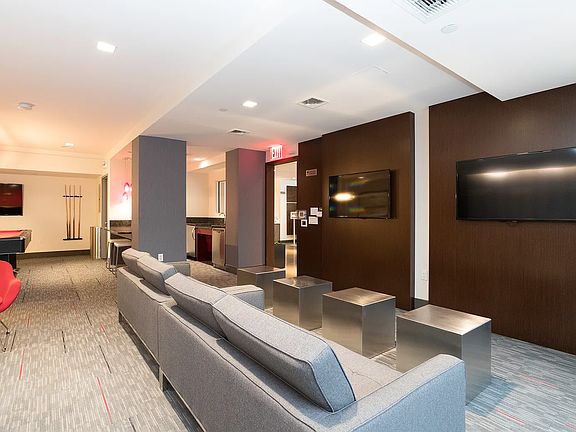 3rd image of 568 Union Ave APT 2A