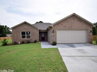 34 Winchester Dr, Austin, AR 72007