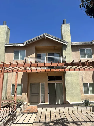 123 Dewey Ave #H Photo 1
