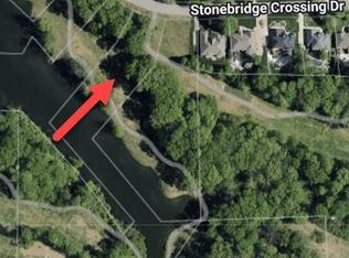 50 Stonebridge Crossing Dr, Maryville, IL 62062