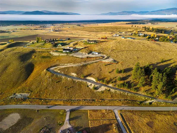 1151 Lindsay Rd, Eureka, MT 59917