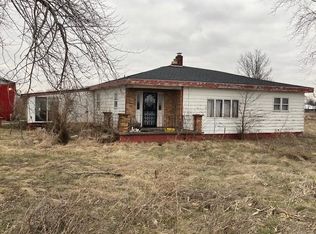 411 Westville Ln, Westville, IL 61883