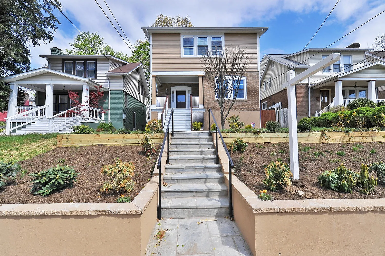 905 Elder St NW photo 1