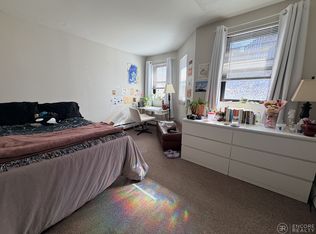 833 Beacon St APT B, Boston, MA 02215