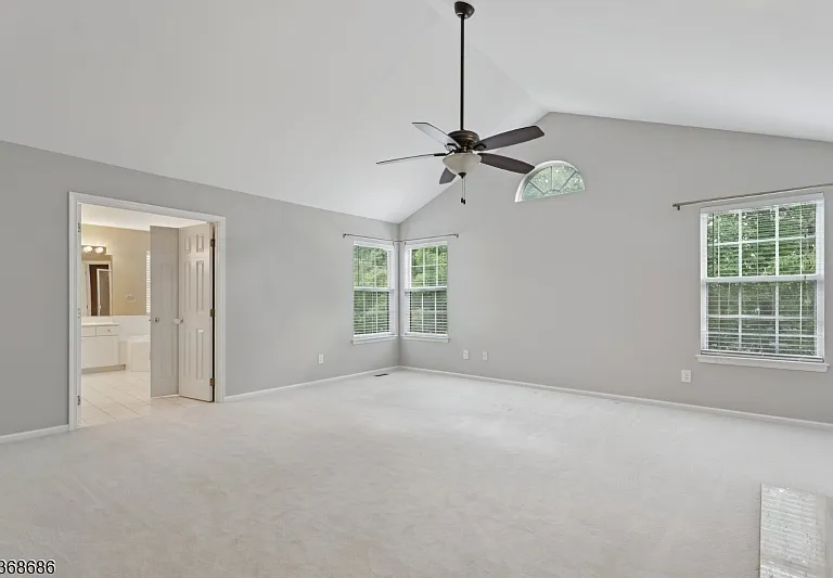 48 Landau Rd — Photo 12