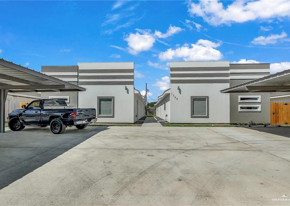 1st image of 1500 Heritage Dr #3