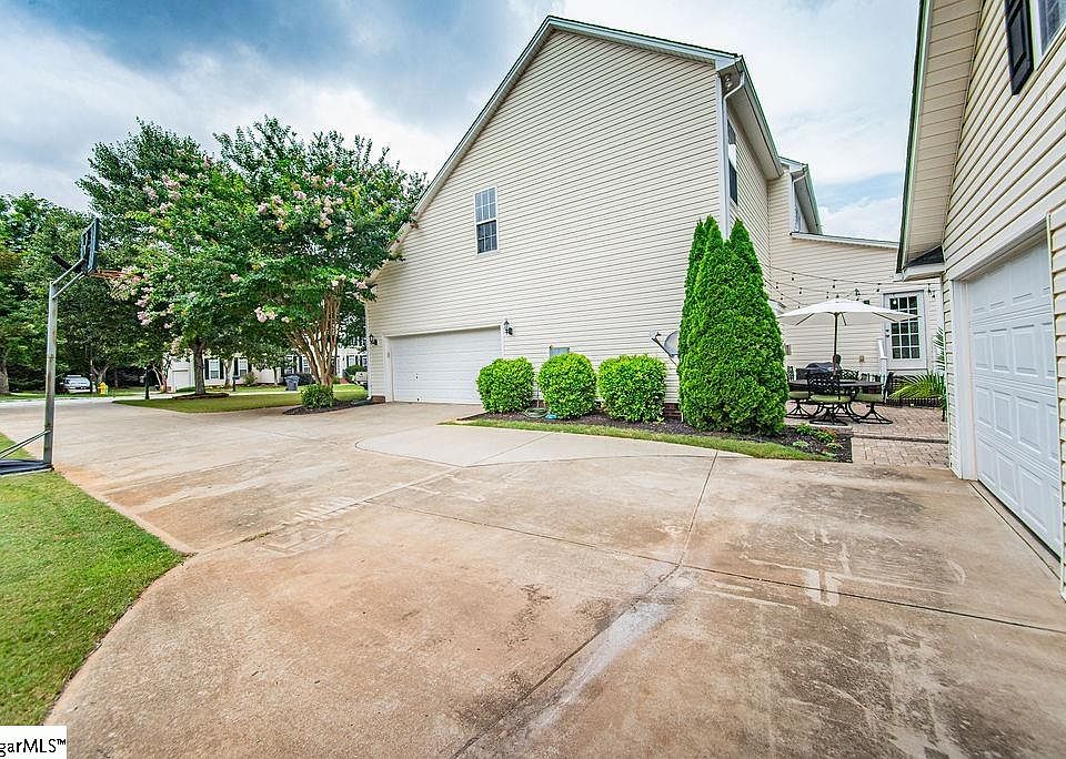120 Hartwick Ln, Fountain Inn, SC 29644 Zillow