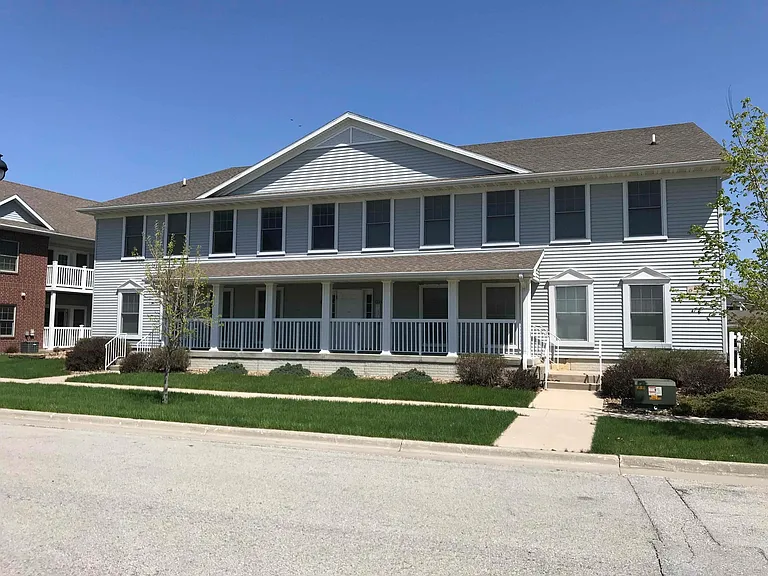 2321 Aspen Rd #105 — Photo 1