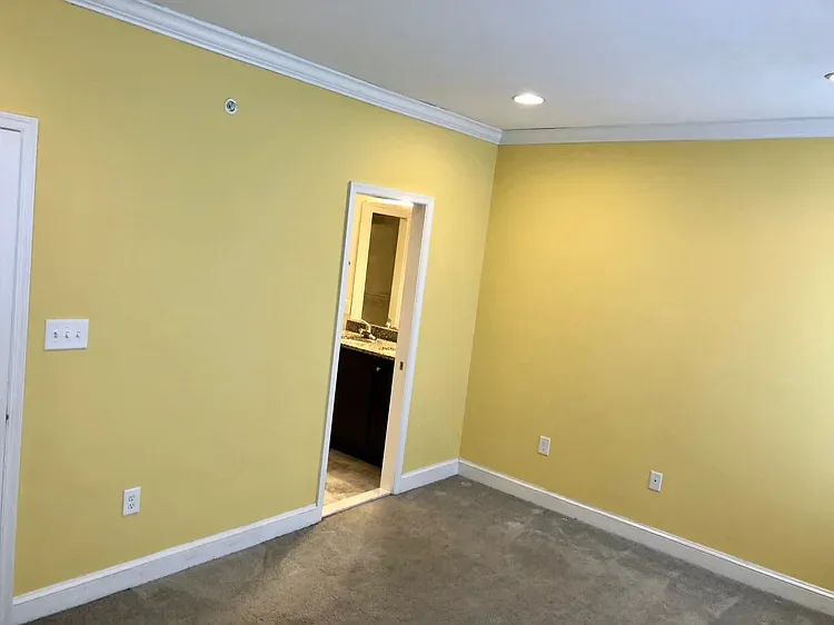 138 N Duncan St — Photo 16