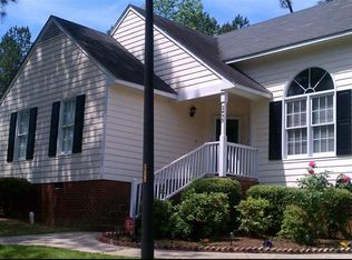 2433 Pepperfield Dr, Raleigh, NC 27604