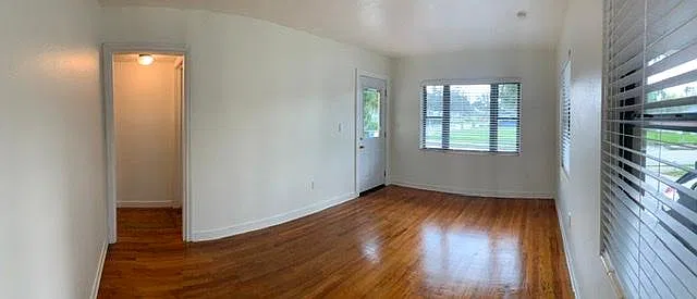 209 Hanson Ave — Photo 2