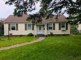 3208 Greysolon Pl, Duluth, MN 55804