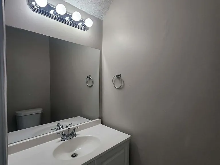 1653 Pinedale Cir NW — Photo 5