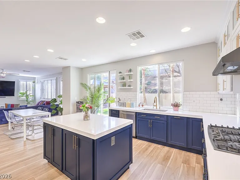 1676 Ravanusa Dr — Photo 18