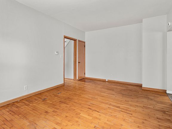 5th image of 211 E Lincoln Ave #15FCE3983