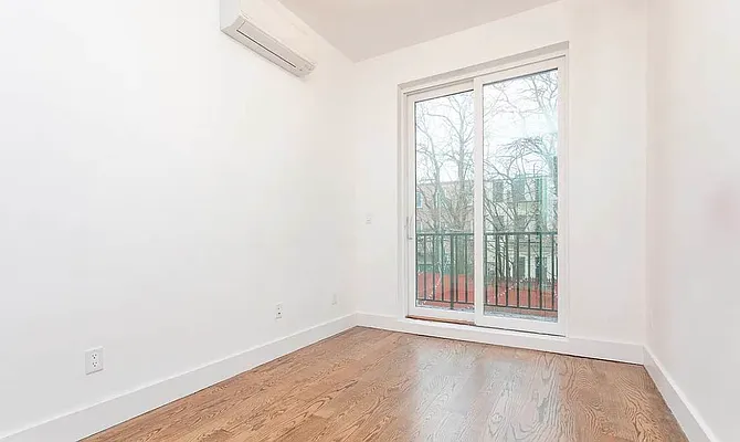 Rented by Stuyvesant Heights Realty Corp | media 24