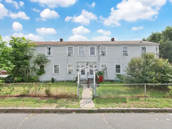 7 Kelly Pl, Springfield, MA 01104