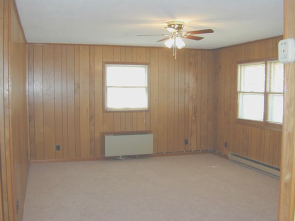 2nd image of 411 Brookhaven Dr APT 15