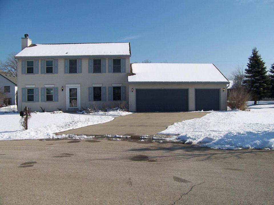 1st image of 8470 S Sharon Dr